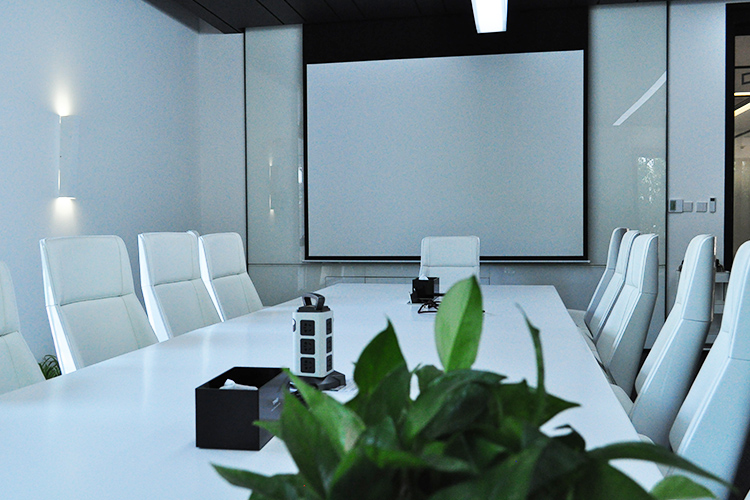 1538986758857825.jpg 大家庭6.jpg